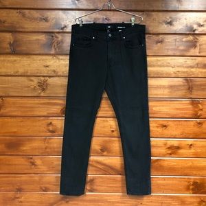 H&M men’s black skinny jeans